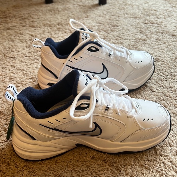 Air Monarch IV White Navy. Authentic ( With Stock X authentication) - Picture 1 of 7